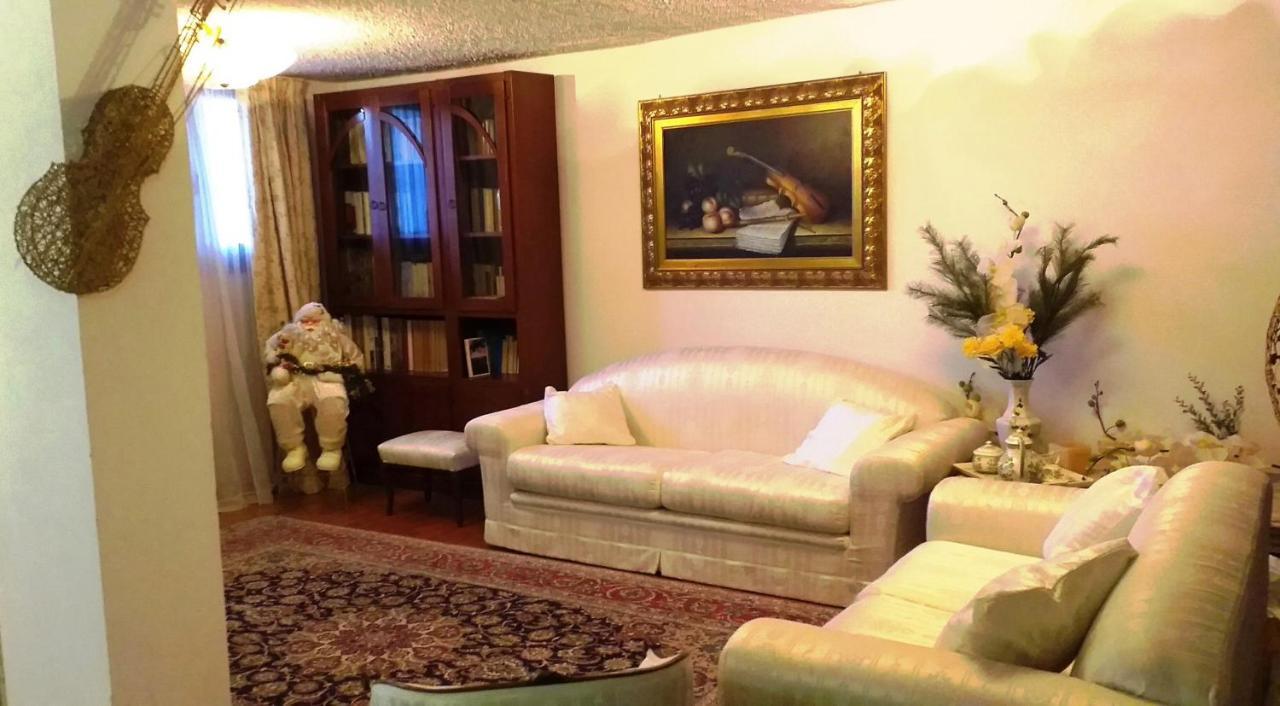 Villa Chanel Borno Luaran gambar